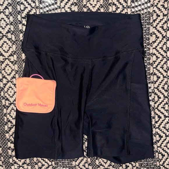NWT Outdoor Voices Women's SplashKnit 5" Shorts – Black – XS - Picture 2 of 6